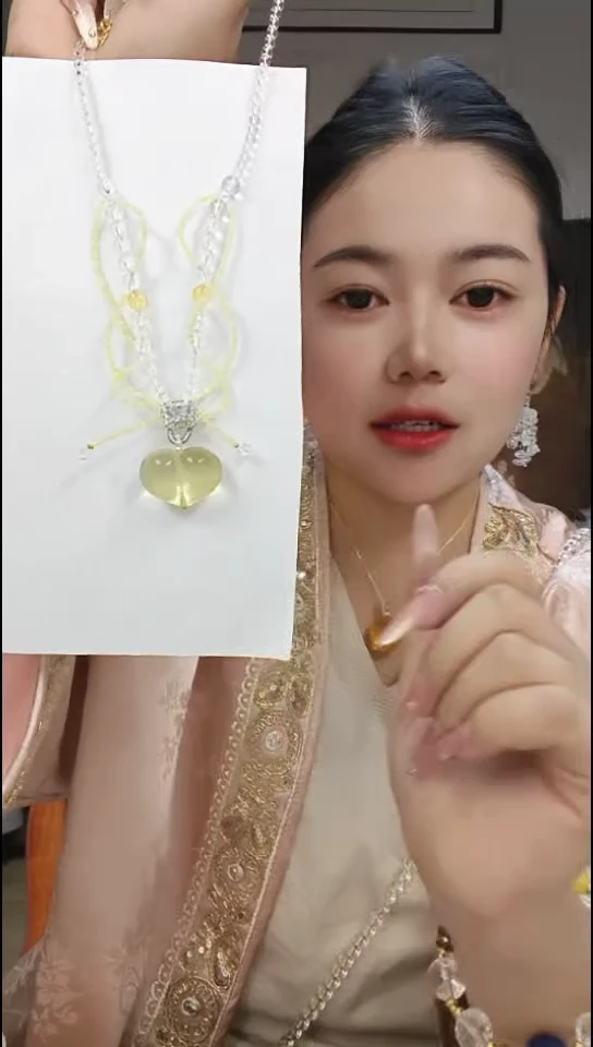 无非金属卡西百露穿搭饰品