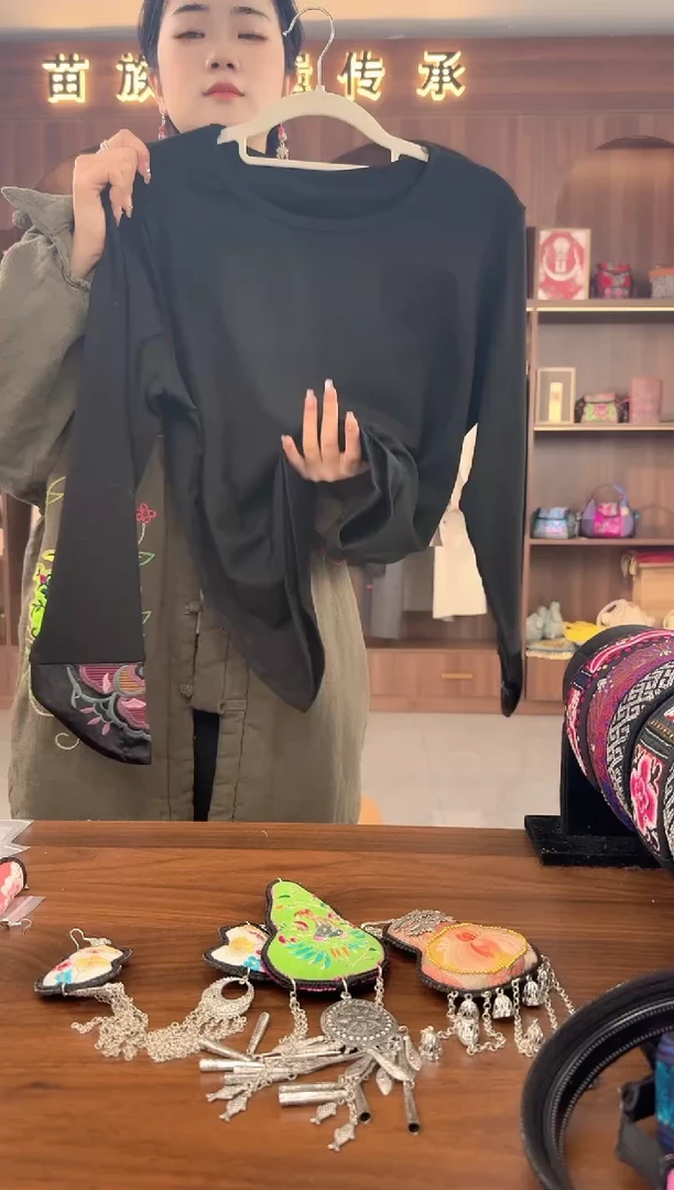 刺绣?**?扶光苗绣传承L21