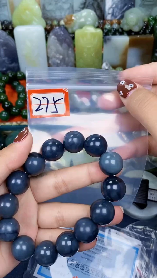 颈饰未镶嵌和田玉和田玉