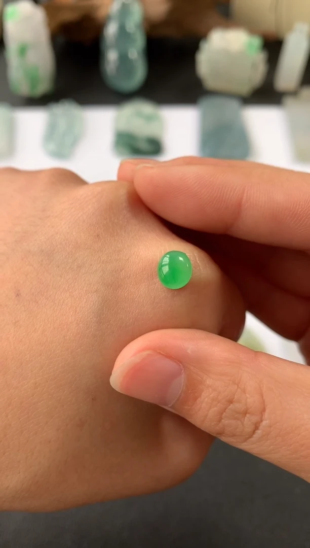 【闪购商品】定制翡翠未镶嵌翡翠