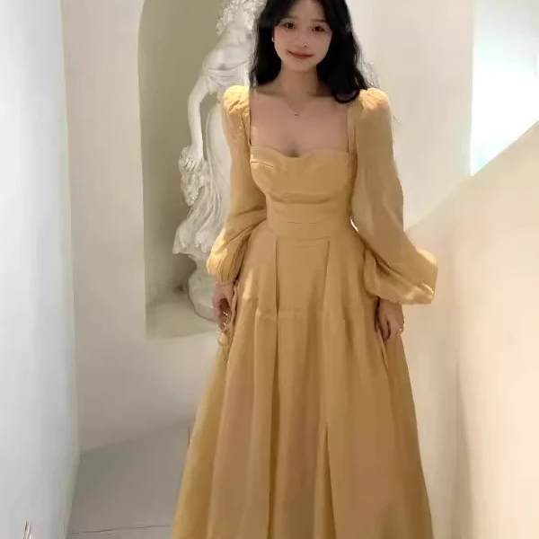 春季新款大码女装显瘦温柔风连衣裙女胖mm法式复古茶歇度假长裙