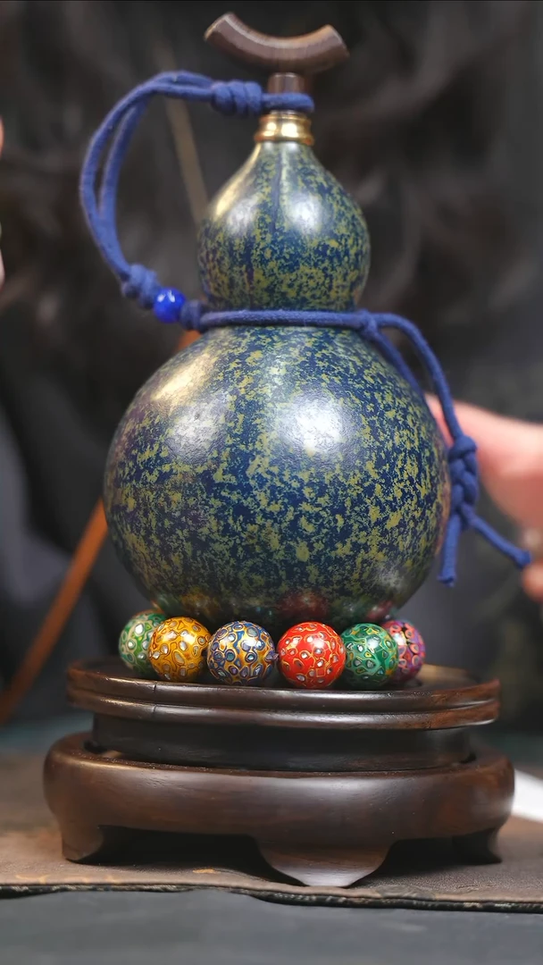 【闪购商品】YR203大漆酒葫芦不包手串及旋转底座