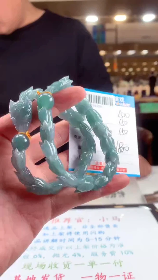 未镶嵌定制翡翠天然翡翠A货拍一发二