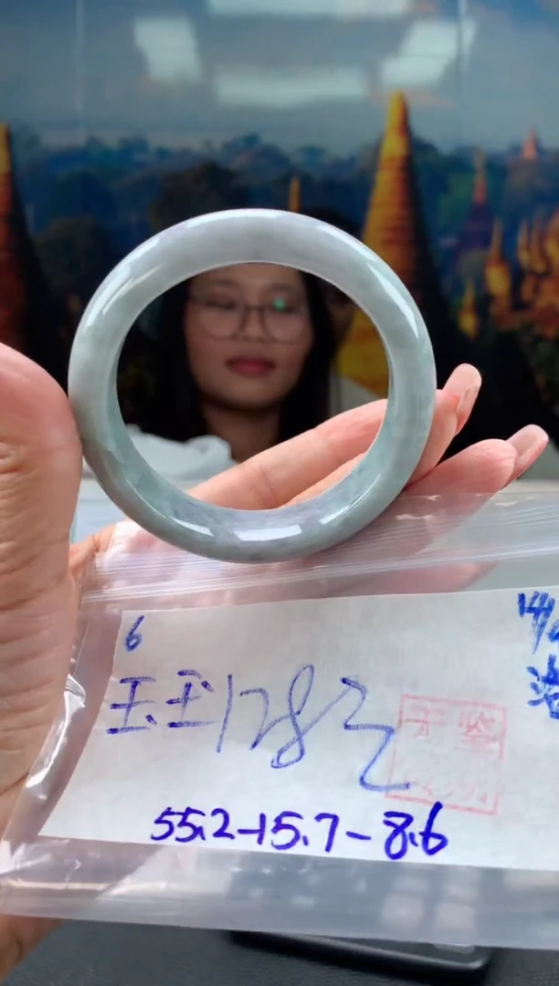 未镶嵌手镯翡翠玉*?翡翠手镯 下单联系小耳机#6