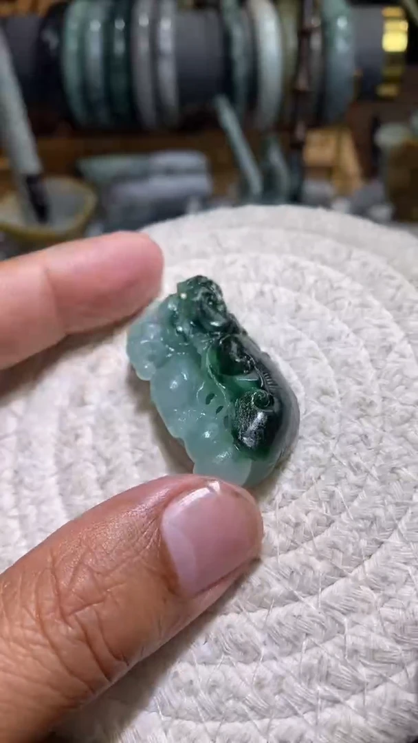未镶嵌挂件翡翠翡翠