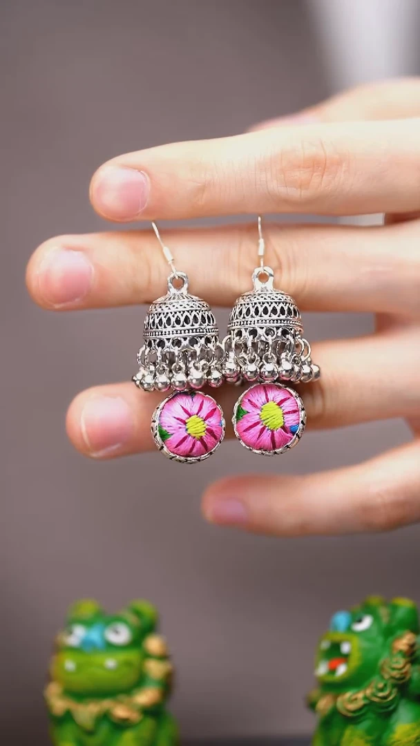 【闪购商品】刺绣黔东南苗族刺绣A766