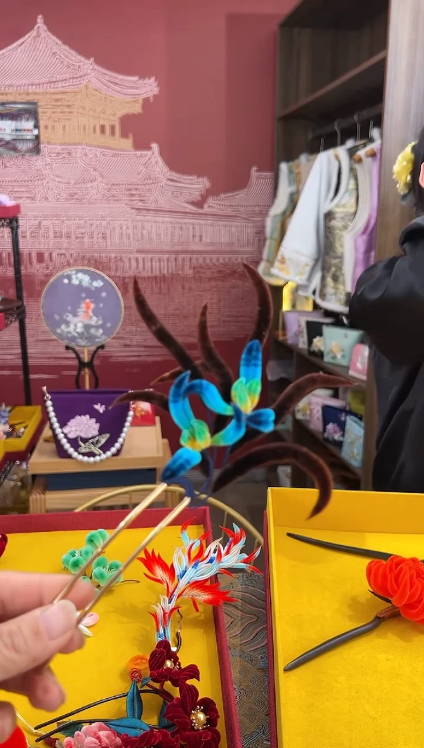 【闪购商品】刺绣非遗绒花（发饰）