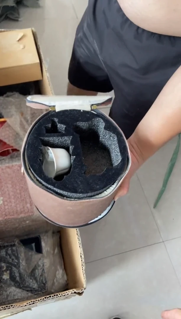 无运费险有瑕疵的摄影的产品有使用过的痕迹有点脏介意勿拍