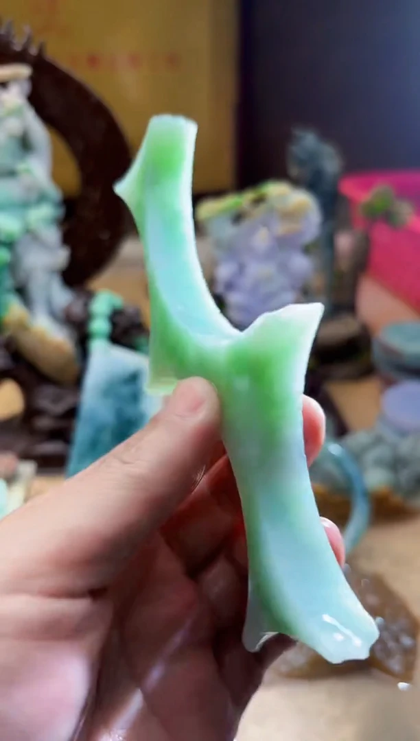 未镶嵌挂件翡翠A货张麦6054