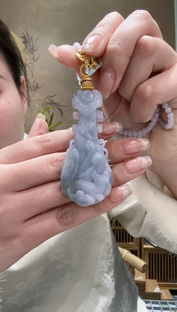 【闪购商品】翡翠颈饰未镶嵌吊坠