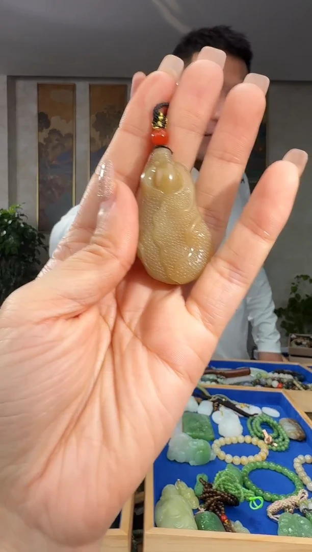 颈饰未镶嵌和田玉拍一发一