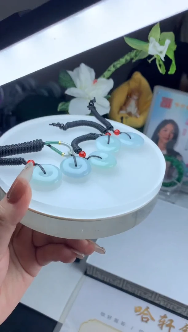 【闪购商品】翡翠挂件未镶嵌平安扣多样性发一件