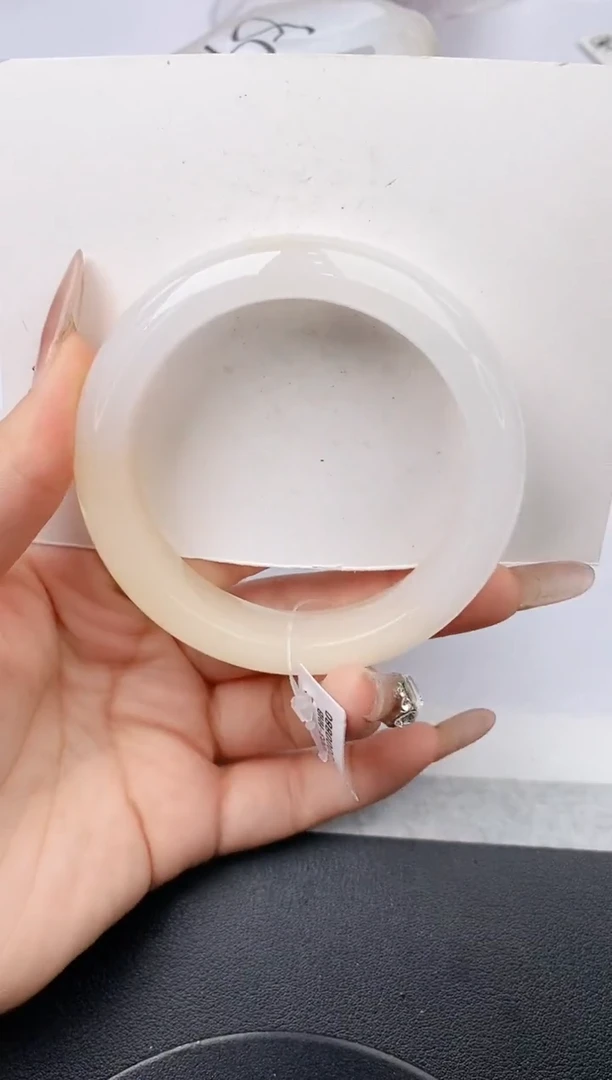 未镶嵌手镯石英质玉w67-HHB57+