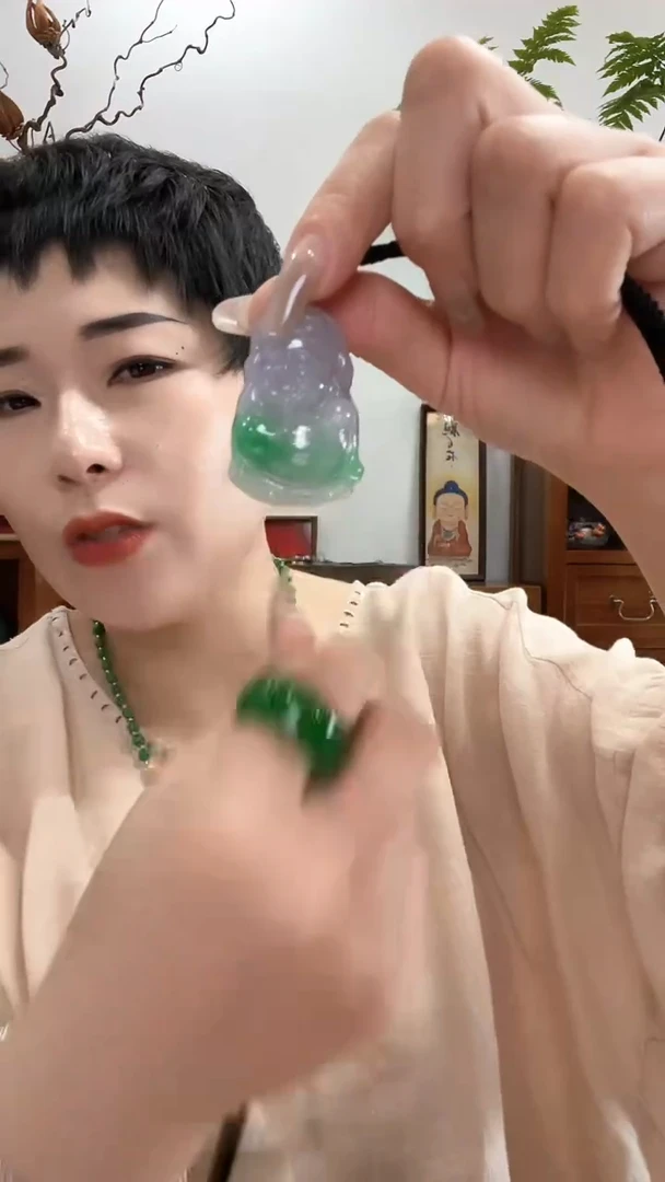 翡翠未镶嵌颈饰172