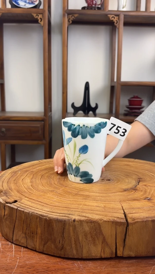 瓷 国韵瓷坊-手工手绘花口杯753
