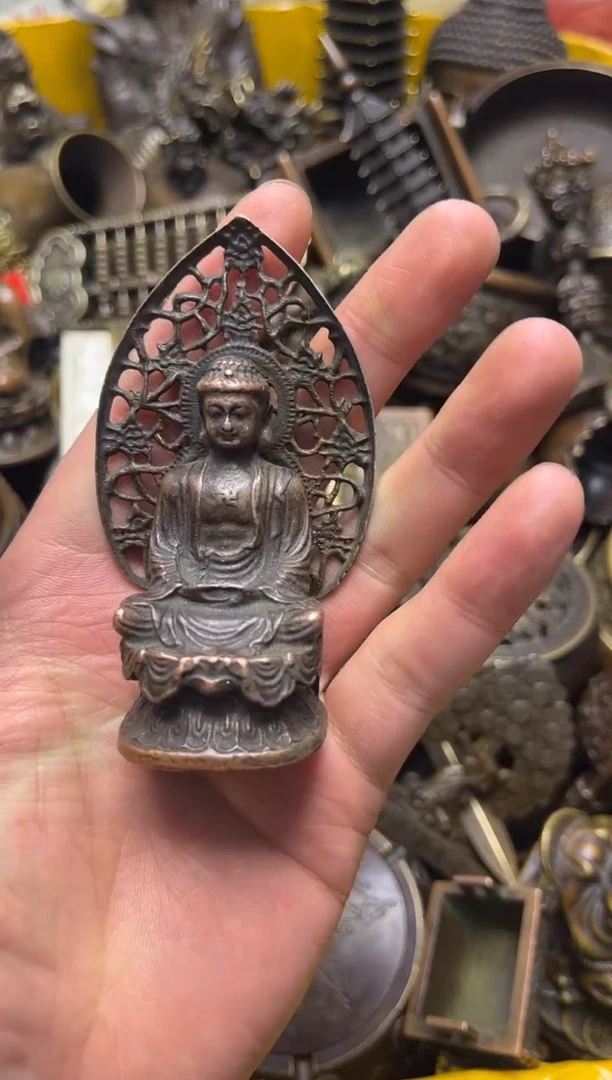 精美铜器，点击下单