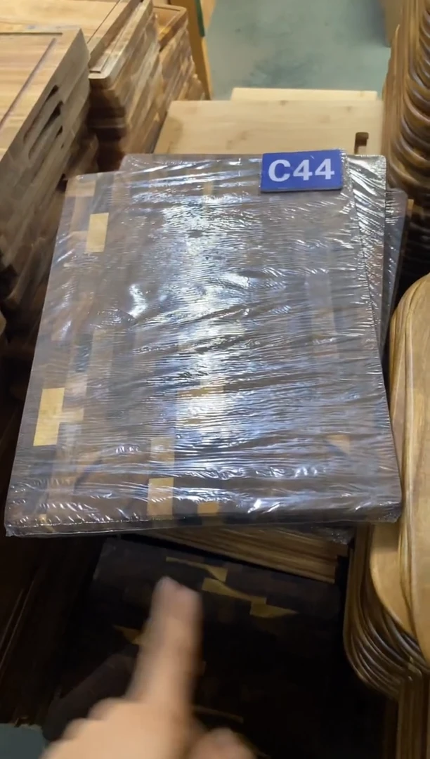 木闪购2025/11/1 C44