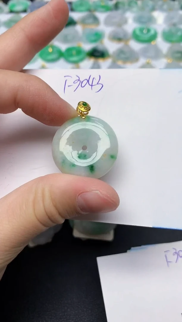 颈饰未镶嵌翡翠天然缅甸A货翡翠百元以上9元证书费自理