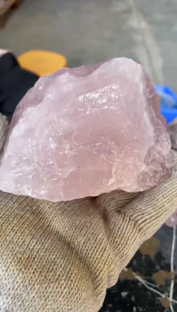 【闪购商品】芙蓉石原石未镶嵌天然粉水晶原石摆件