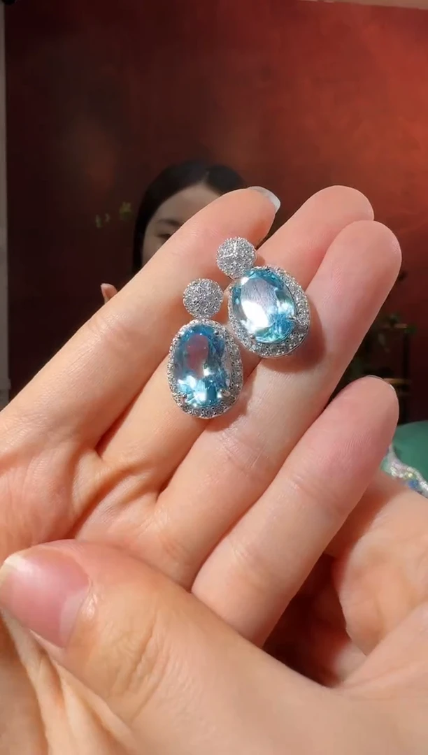 银S925镶嵌耳饰托帕石耳饰