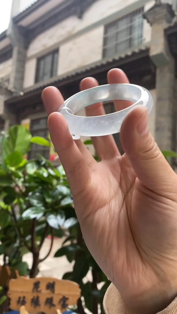 未镶嵌手镯翡翠53圈