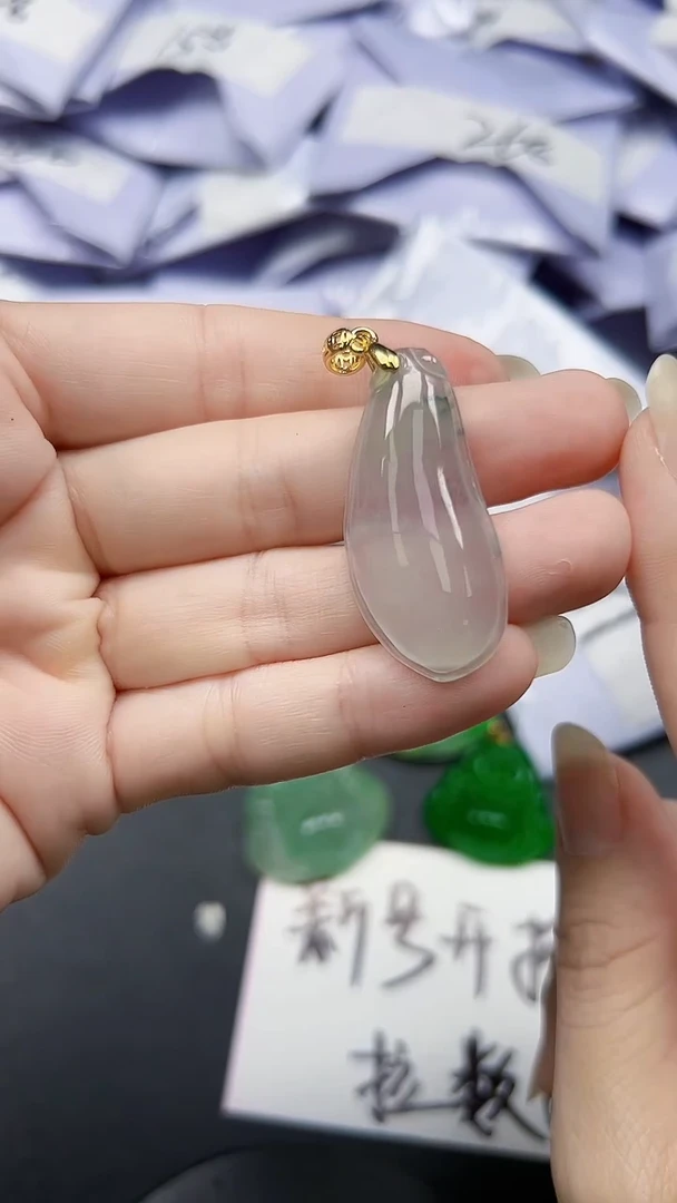 吊坠(赠链)未镶嵌翡翠所见即所得一物一图（带扣头）35
