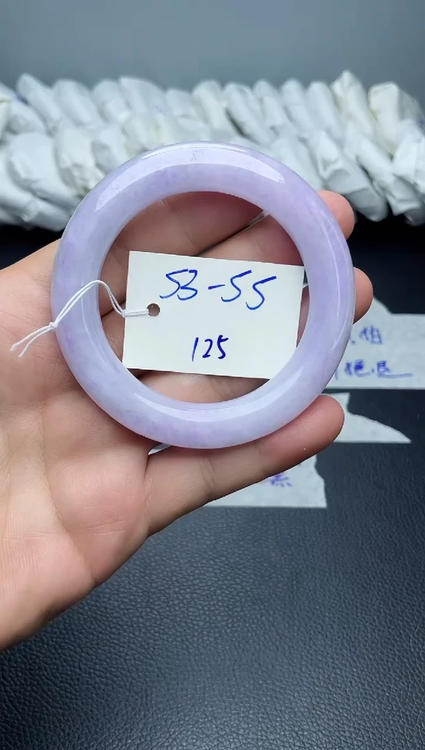 翡翠手镯未镶嵌125