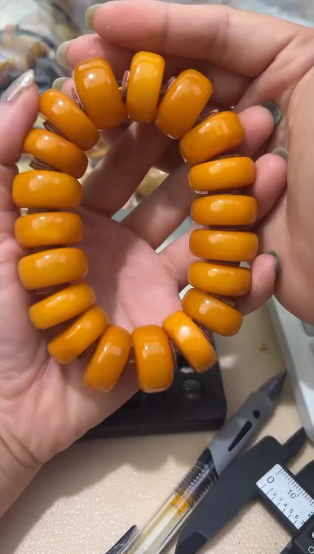 未镶嵌蜜蜡裸石蜜蜡手串