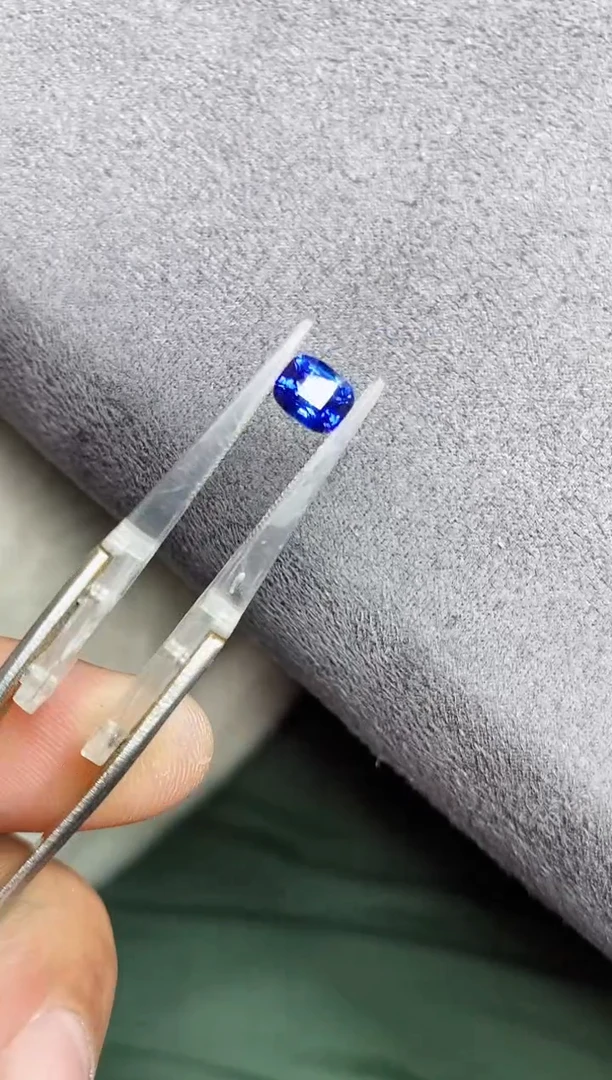 裸石蓝宝石1.21ct