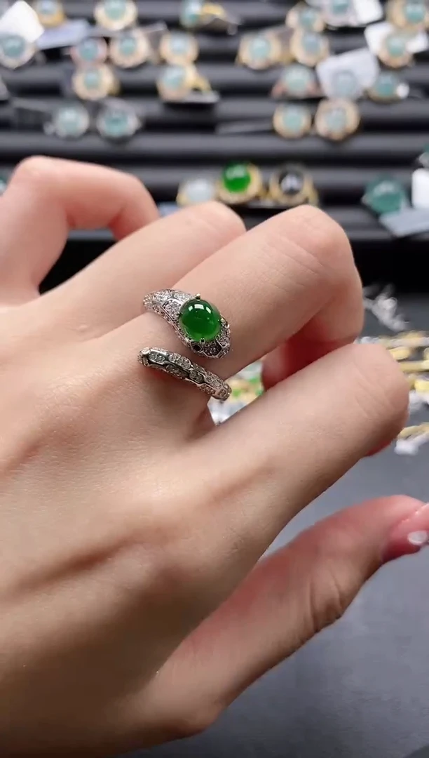 【闪购商品】翡翠戒指银S925镶嵌51511-15