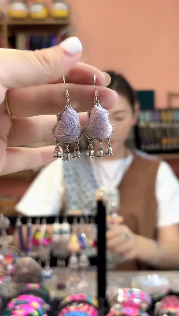 织绣艺枝独绣手工饰品89