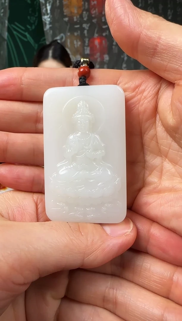 未镶嵌和田玉挂件观音