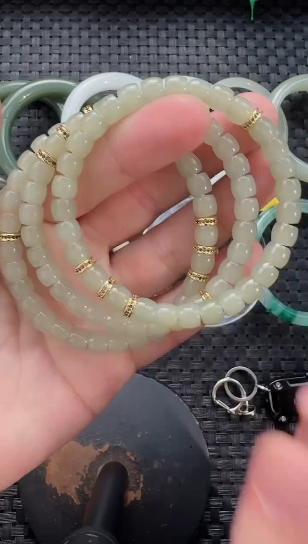 颈饰未镶嵌和田玉7*6（多样性发货拍一发一）