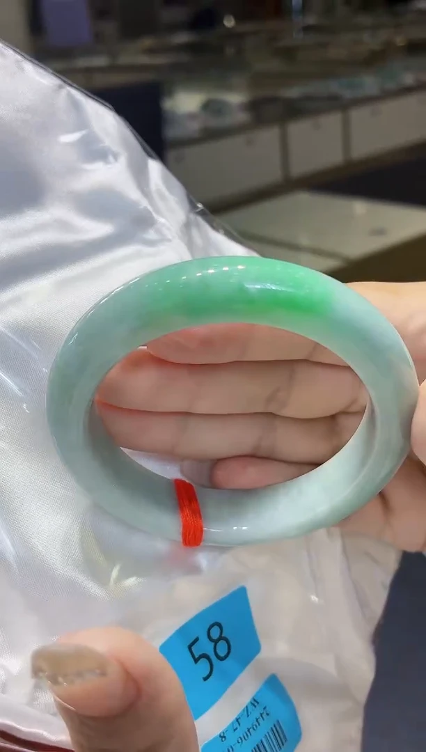 未镶嵌手镯翡翠翡翠手镯58