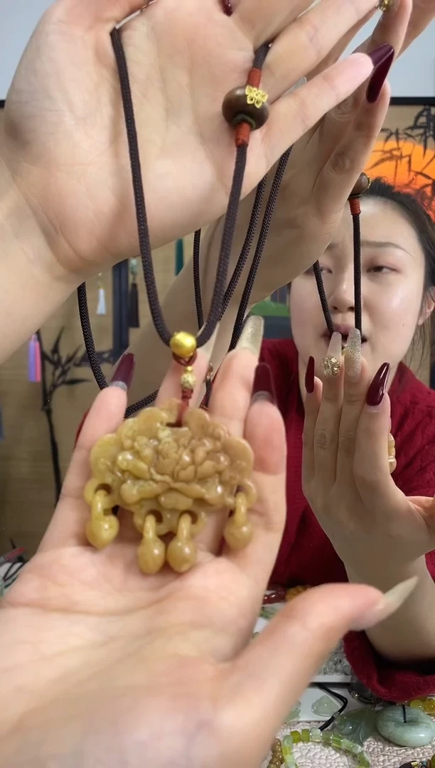 【闪购商品】岫玉吊坠未镶嵌多样性发货其中发一