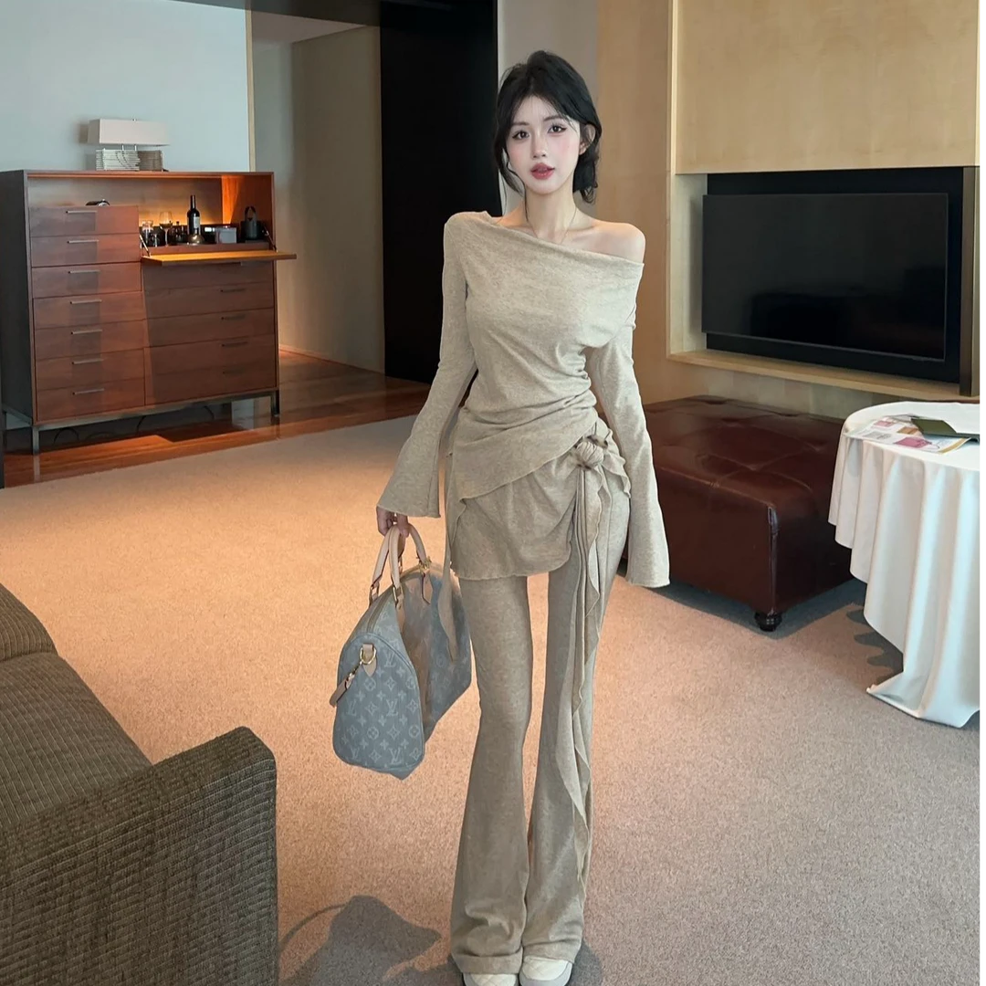 秋季新款时尚套装不规则斜领露肩设计感上衣长袖休闲阔腿裤两件套