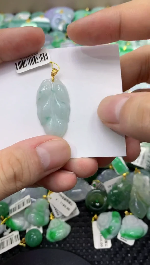 颈饰未镶嵌翡翠天然缅甸翡翠A货