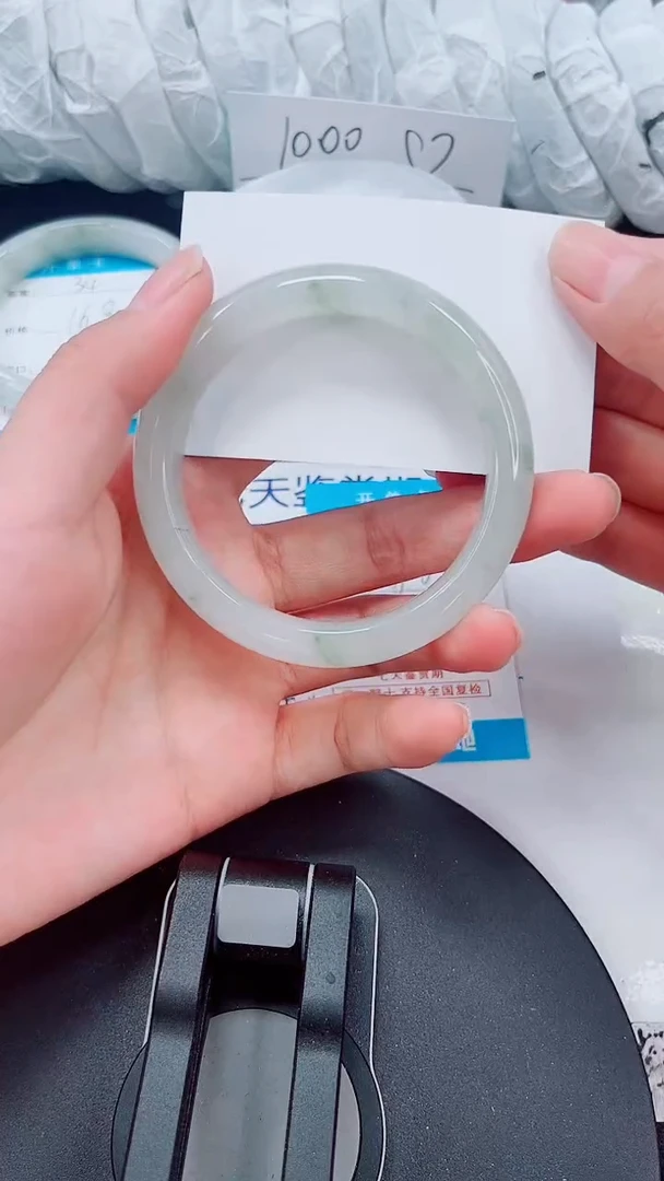 未镶嵌手镯石英质玉35-55/56