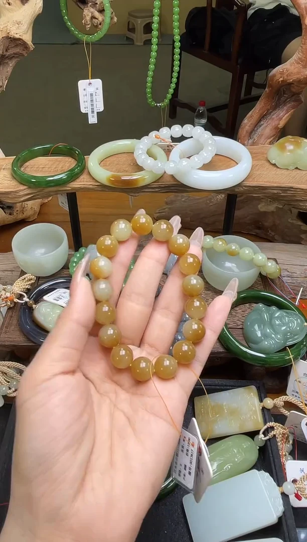 未镶嵌手串和田玉卡12且末金山糖白 圆珠 9013417