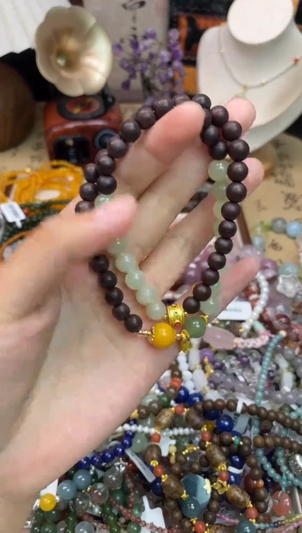 未镶嵌檀香木手串169