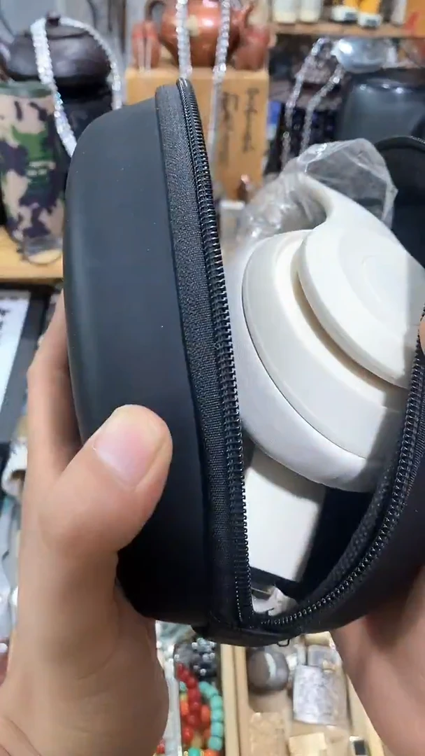 瓷片闪购商品  如图所示