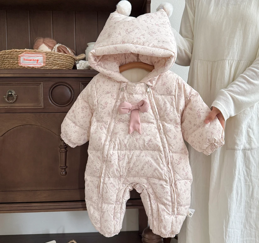 【MM】长爬长袖卡通风女秋冬反季仓幼儿宝宝新生儿羽绒服婴童