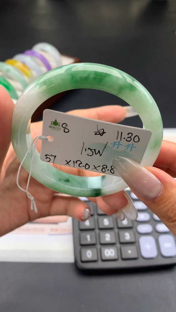 未镶嵌手镯翡翠翡翠自带#送人#，假一赔三