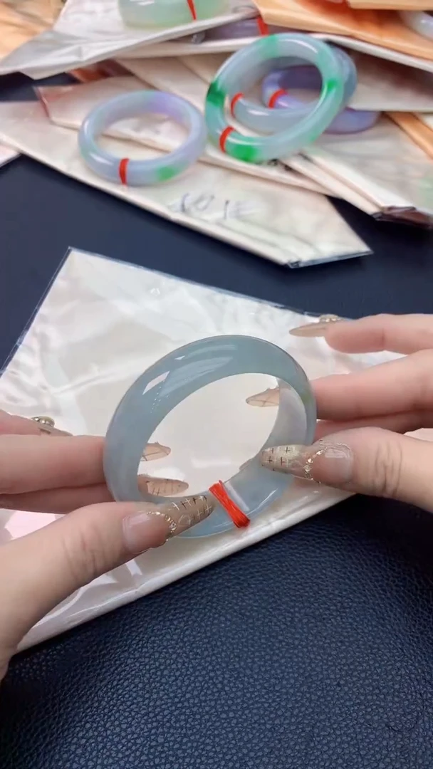 未镶嵌手镯翡翠0533503909