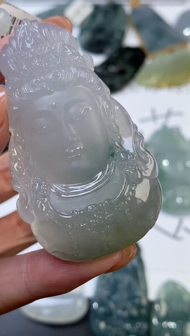 未镶嵌挂件翡翠370744  多人