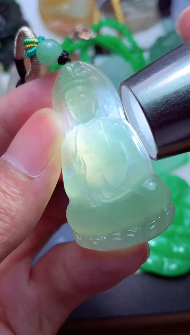 翡翠未镶嵌颈饰天然翡翠