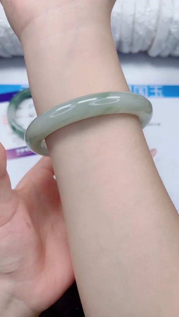 石英质玉手镯未镶嵌33-63/64