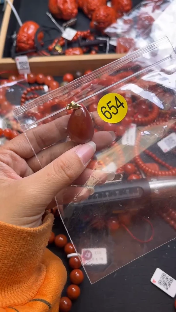 【闪购商品】南红玛瑙珠宝奇石未镶嵌654
