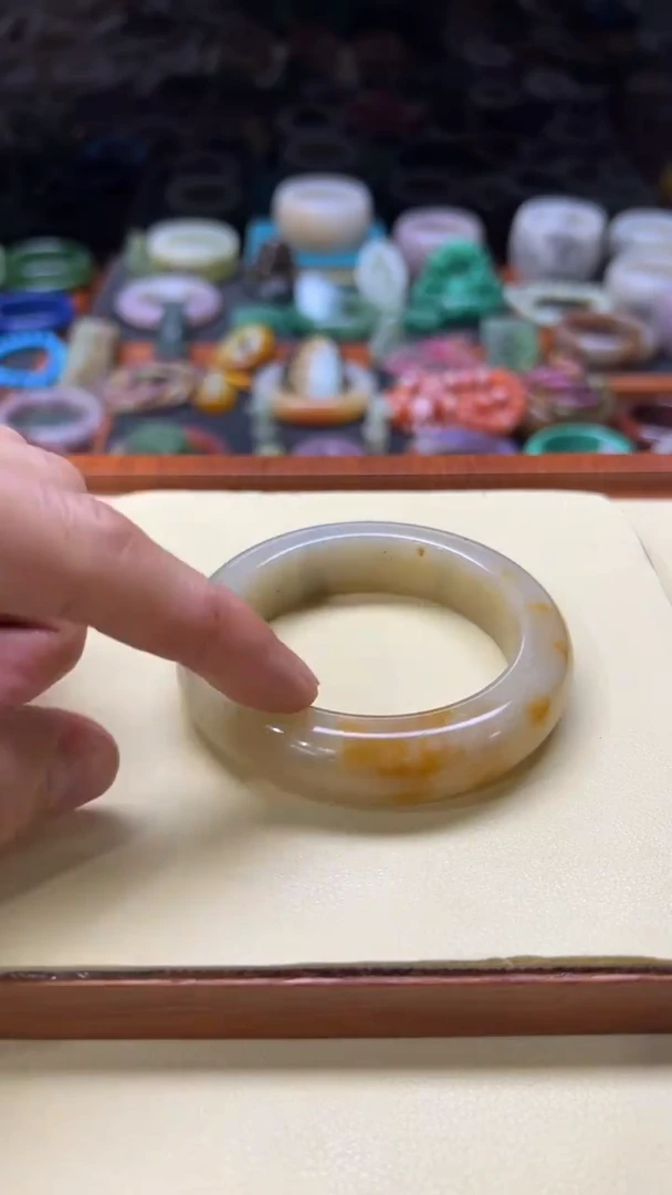 未镶嵌手镯石英质玉小****记074