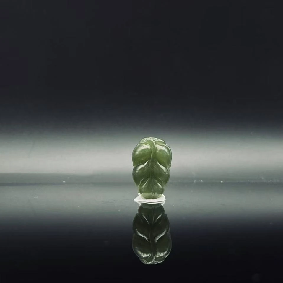 和田玉大业有成吊坠1000